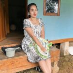 Mbak Tri Pembantu Tetangga Yang Genit Dan Binal