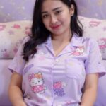 Di Suguhi Badan Tante