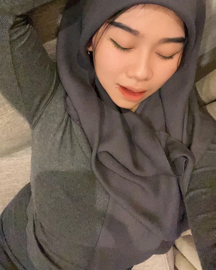 Aku Dipertaruhkan di Tempat Judi Suamiku